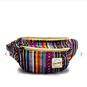 Handmade 

Size: 7.5" x 5" x 1"
Maximum Strap Length: 40"
Weight: 4.4 oz